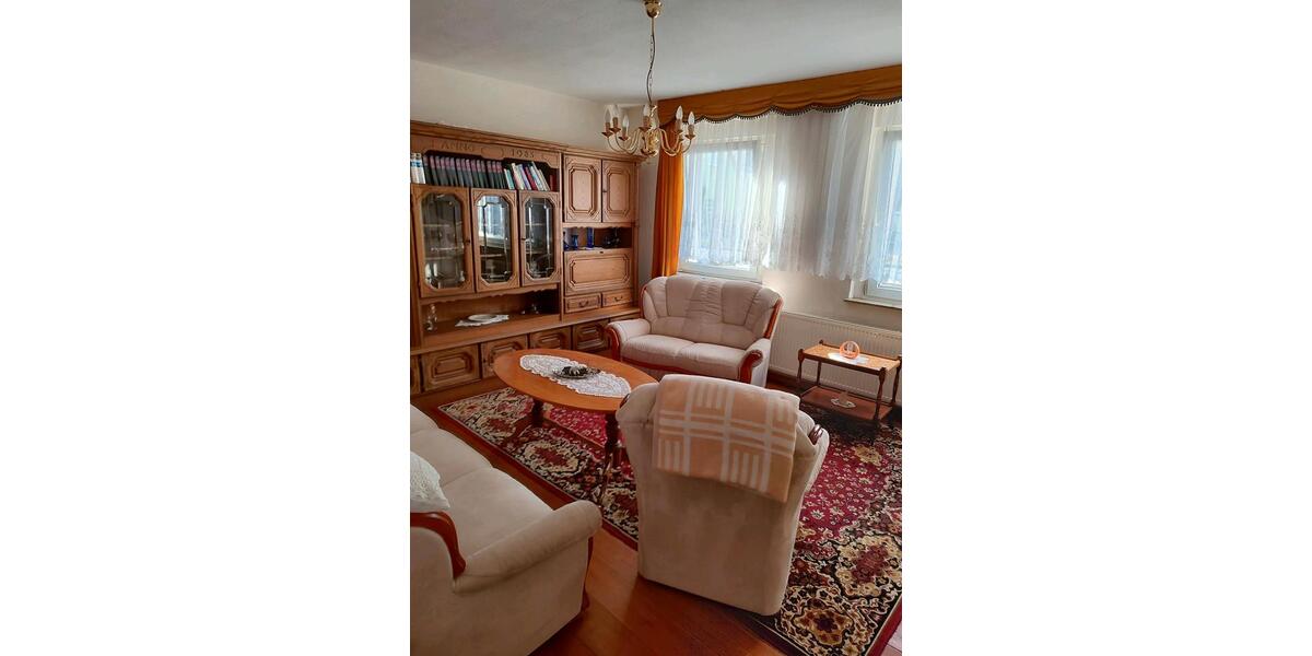 Einfamilienhaus Grimmen - 7 Zimmer, 130 m&sup2;, 160.000&euro; | Angebot:26415138