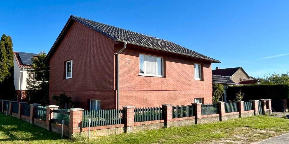 Einfamilienhaus Loitz - 5 Zimmer, 115 m&sup2;, 120.000&euro; | Angebot:25675945