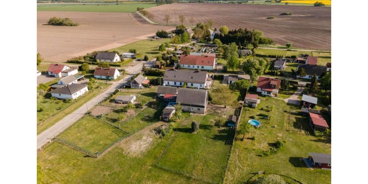 Doppelhaushälfte Neetzow-Liepen Liepen - 5 Zimmer, 168 m&sup2;, 170.000&euro; | Angebot:25945008