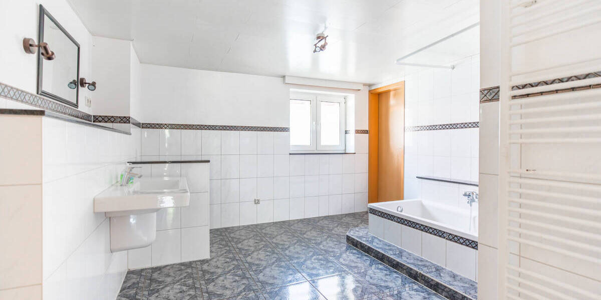 Einfamilienhaus Putbus / Kasnevitz Kasnevitz - 1 Zimmer, 304 m&sup2;, 548.000&euro; | Angebot:25683455