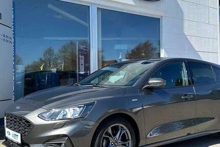Ford Focus 97.842 km 13.690 &euro; Grimmen 18507