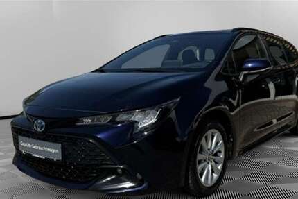 Toyota Corolla 32.500 km 28.360 &euro; Greifswald 17489