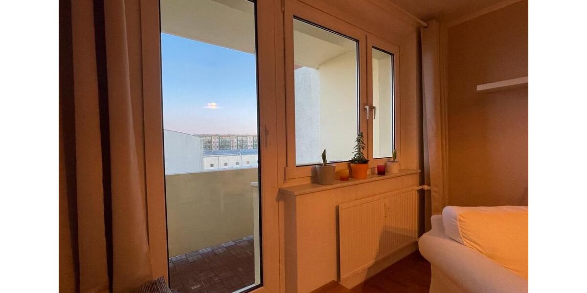 Etagenwohnung Greifswald Groß Schönwalde - 2 Zimmer, 12 m&sup2;, 380&euro; | Angebot:25145881