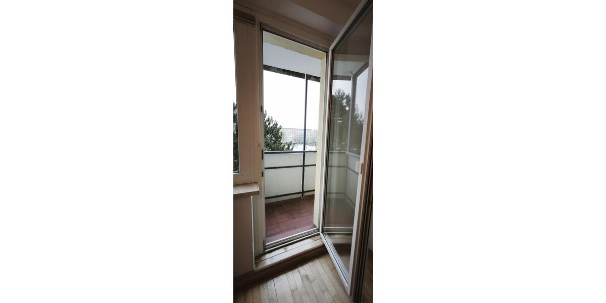 Etagenwohnung Greifswald Groß Schönwalde - 3 Zimmer, 55 m&sup2;, 517&euro; | Angebot:25966502