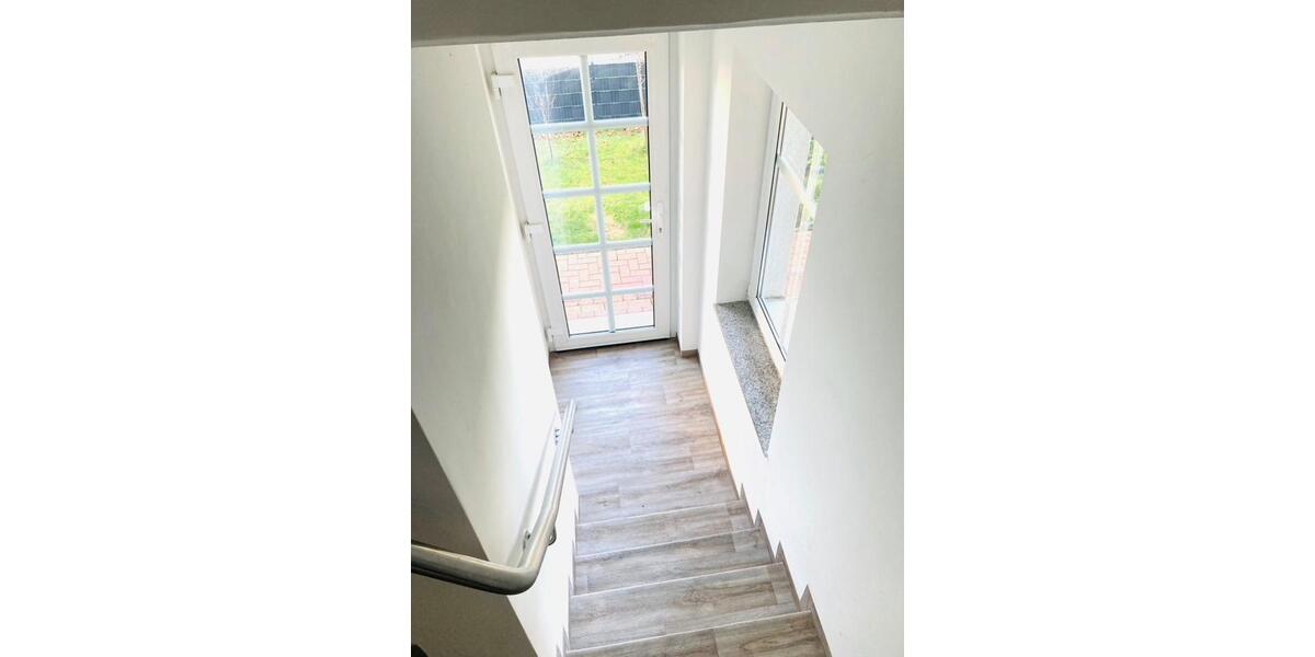 Dachgeschoßwohnung Samtens - 2 Zimmer, 39 m&sup2;, 330&euro; | Angebot:25539779