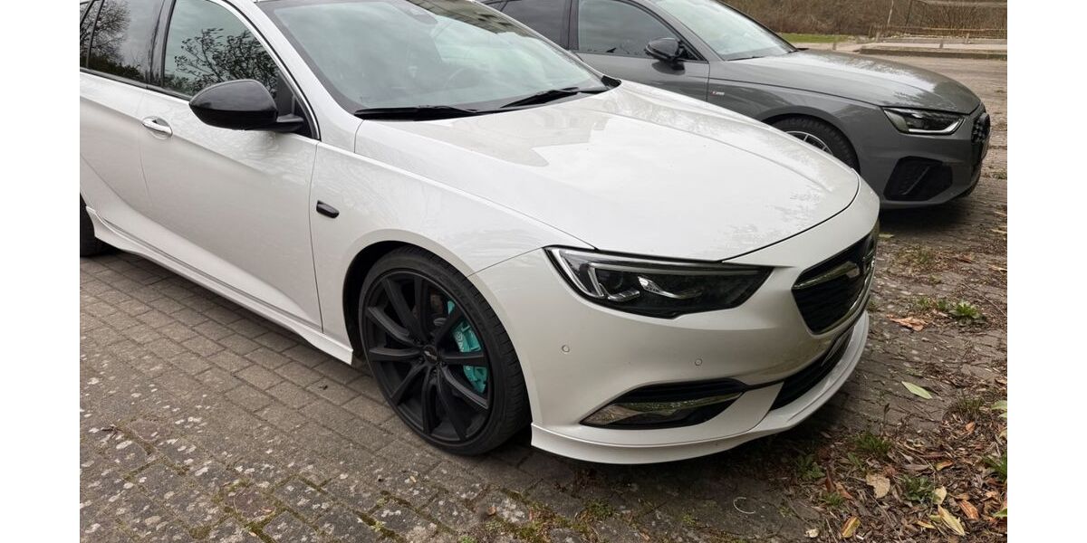 Opel Insignia 132.000 km 18.200 &euro; Splietsdorf 18513