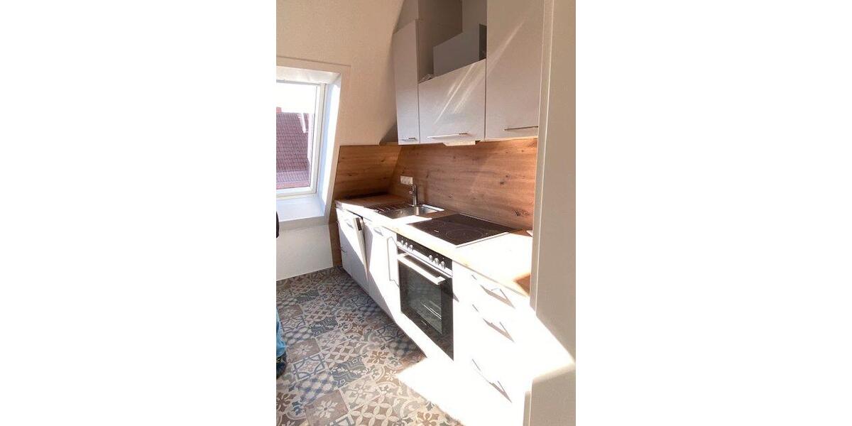 Dachgeschoßwohnung Greifswald - 4 Zimmer, 94 m&sup2;, 1.100&euro; | Angebot:26512023