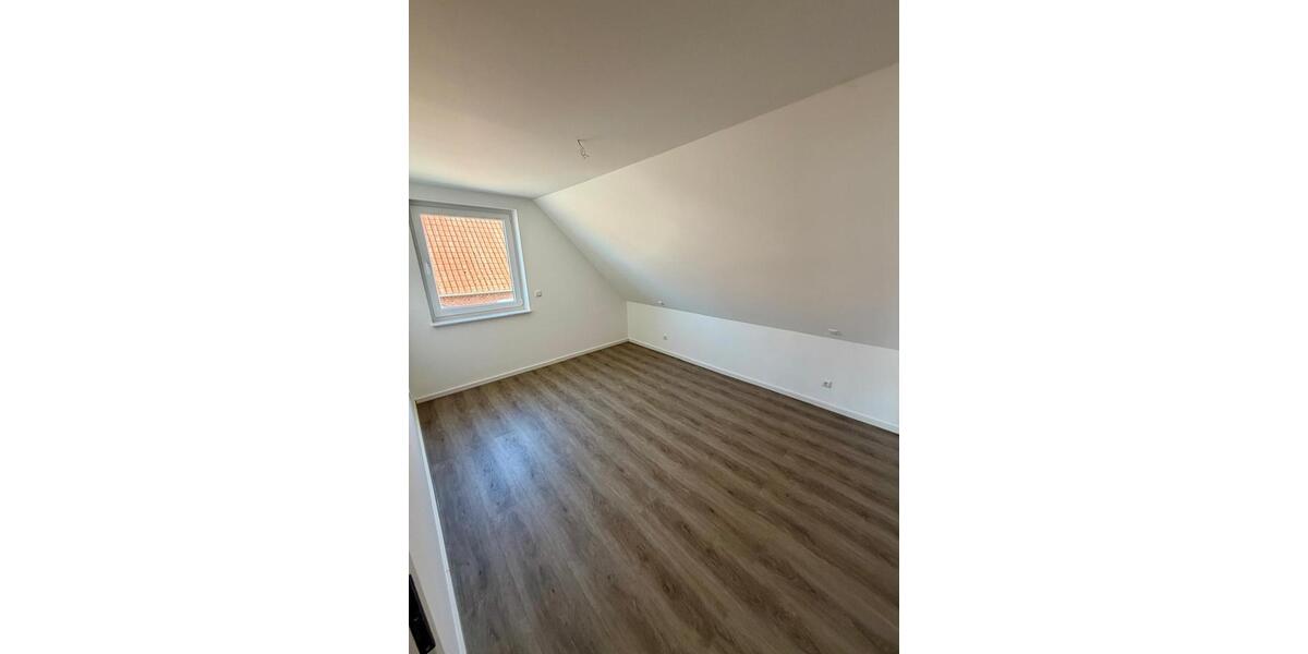 Dachgeschoßwohnung Garz/Rügen Rügen - 3 Zimmer, 70 m&sup2;, 900&euro; | Angebot:26677171