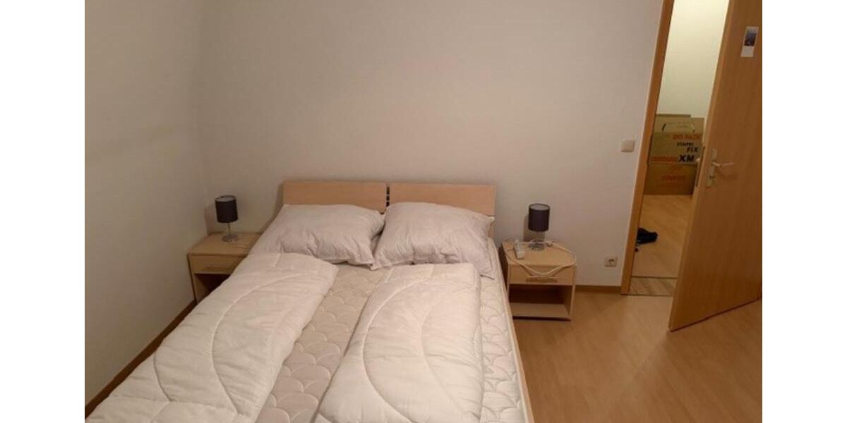 Dachgeschoßwohnung Greifswald - 6 Zimmer, 150 m&sup2;, 300&euro; | Angebot:22928076
