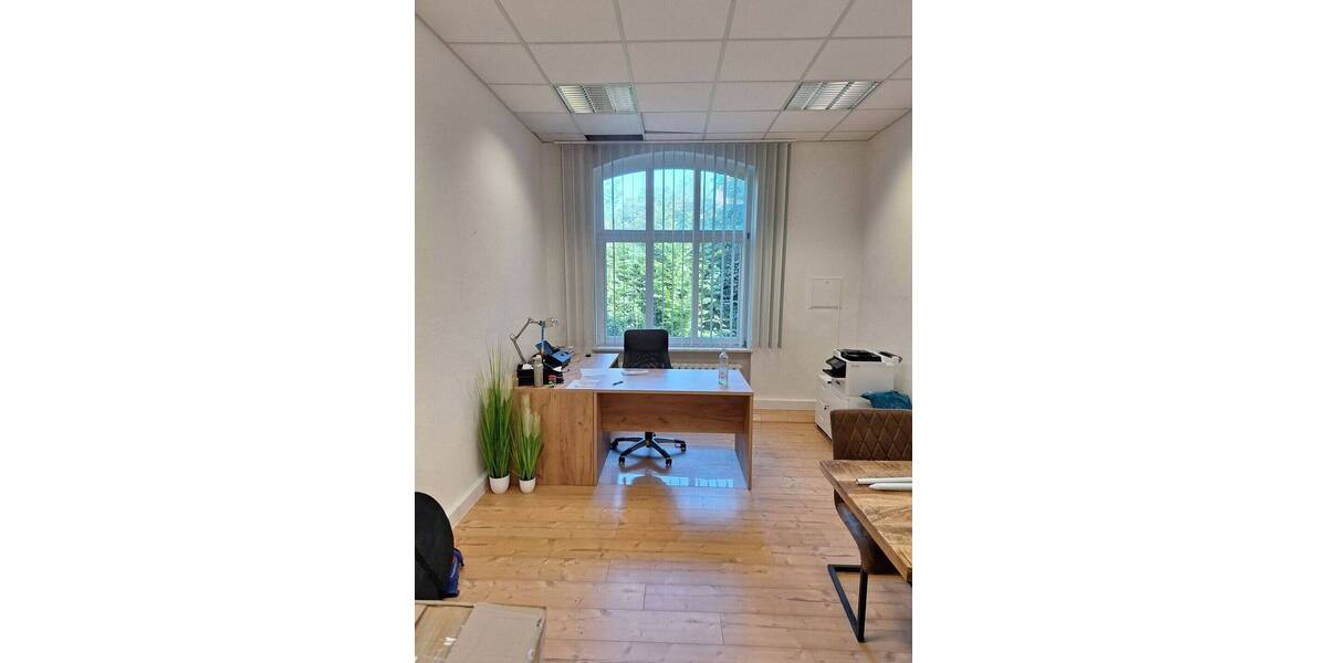 Gewerbeobjekt Greifswald Innenstadt - 4 Zimmer, 129 m&sup2;, 1.600&euro; | Angebot:25664105