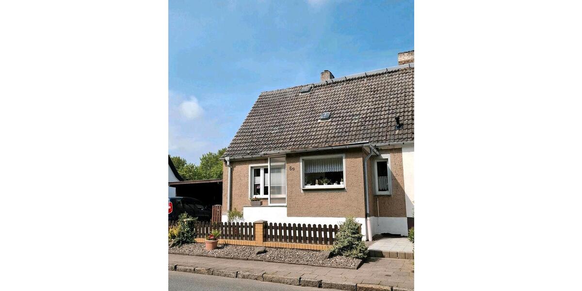 Doppelhaushälfte Gützkow - 4 Zimmer, 90 m&sup2;, 140.000&euro; | Angebot:26705799