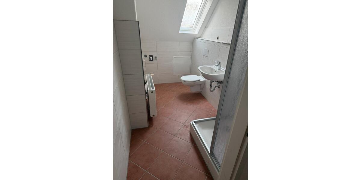 Dachgeschoßwohnung Jarmen - 2 Zimmer, 48 m&sup2;, 550&euro; | Angebot:25873753