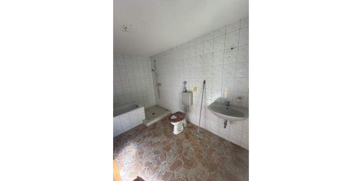 Doppelhaushälfte Samtens - 4 Zimmer, 100 m&sup2;, 145.000&euro; | Angebot:25680504