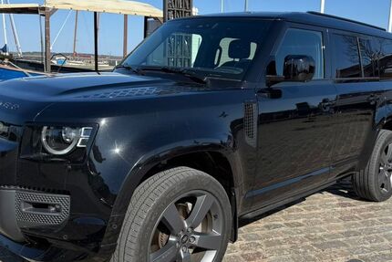 Land Rover Defender 32.500 km 69.500 &euro; Rubkow 17390