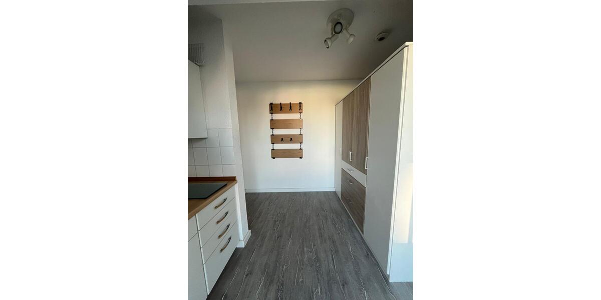 Dachgeschoßwohnung Greifswald - 1 Zimmer, 21 m&sup2;, 278&euro; | Angebot:25550472