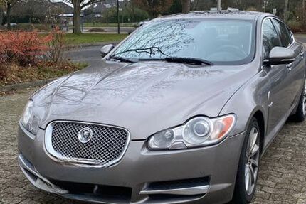 Jaguar XF 211.000 km 9.000 &euro; Splietsdorf 18513