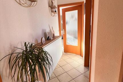 Wohnung Gützkow - 3 Zimmer, 70 m&sup2;, 570&euro; | Angebot:25756099