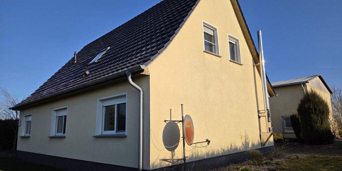 Einfamilienhaus Völschow Völschow-Ausbau - 4 Zimmer, 135 m&sup2;, 249.000&euro; | Angebot:25797991