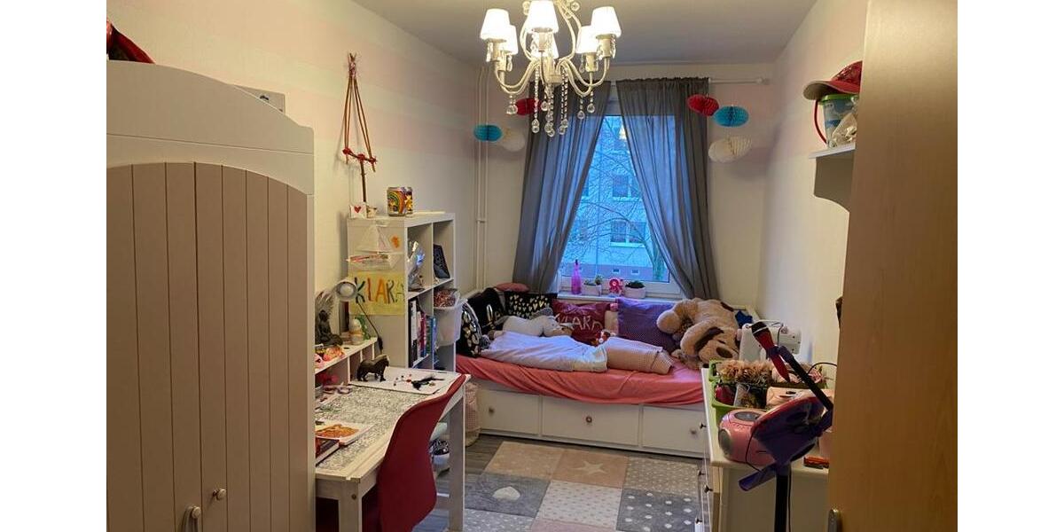 Etagenwohnung Greifswald - 3 Zimmer, 65 m&sup2;, 650&euro; | Angebot:27717025