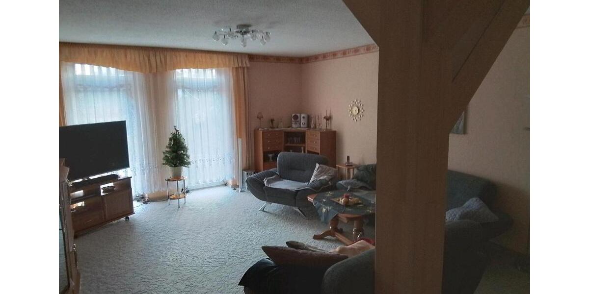 Doppelhaushälfte Neuenkirchen - 7 Zimmer, 277 m&sup2;, 430.000&euro; | Angebot:25316736