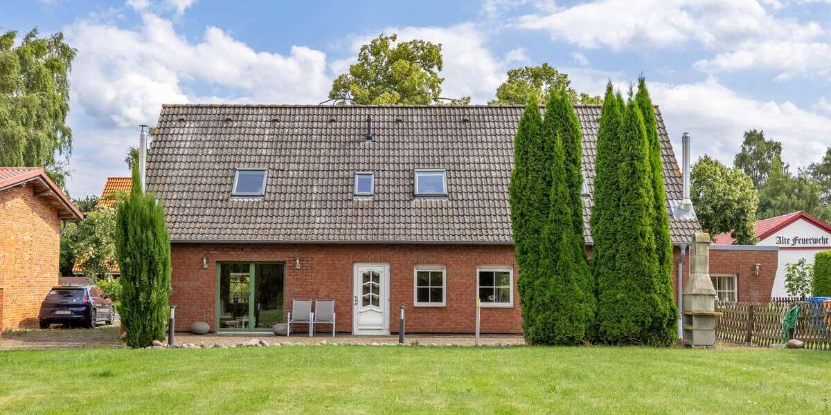 Einfamilienhaus Zudar Zudar - 8 Zimmer, 228 m&sup2;, 375.000&euro; | Angebot:27191597