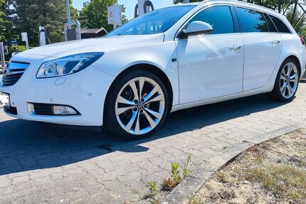 Opel Insignia 296.400 km 2.800 &euro; Wolgast 17438