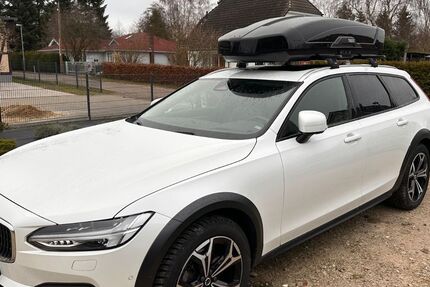 Volvo V90 Cross Country 42.000 km 48.500 &euro; Weitenhagen 17498