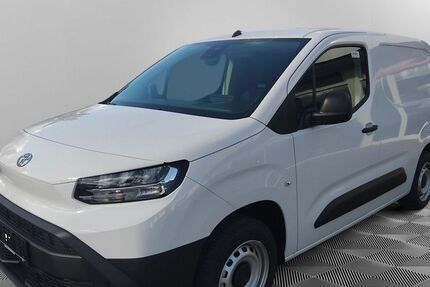 Toyota Proace (Verso) 10.000 km 24.621 &euro; Greifswald 17489