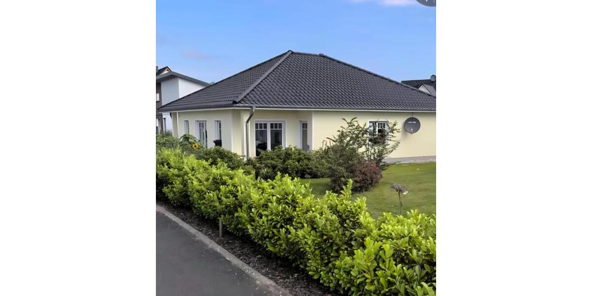 Bungalow Steinhagen - 4 Zimmer, 115 m&sup2;, 370.000&euro; | Angebot:26536238