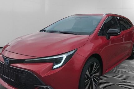 Toyota Corolla 3.500 km 37.604 &euro; Greifswald 17489