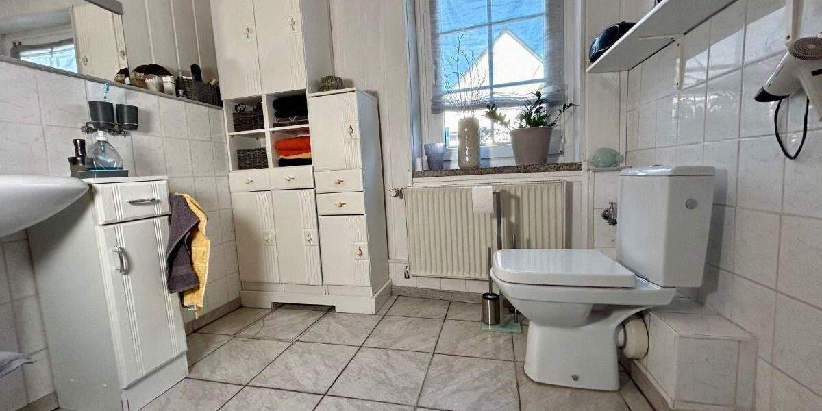 Einfamilienhaus Loitz - 4 Zimmer, 120 m&sup2;, 120.000&euro; | Angebot:25675942