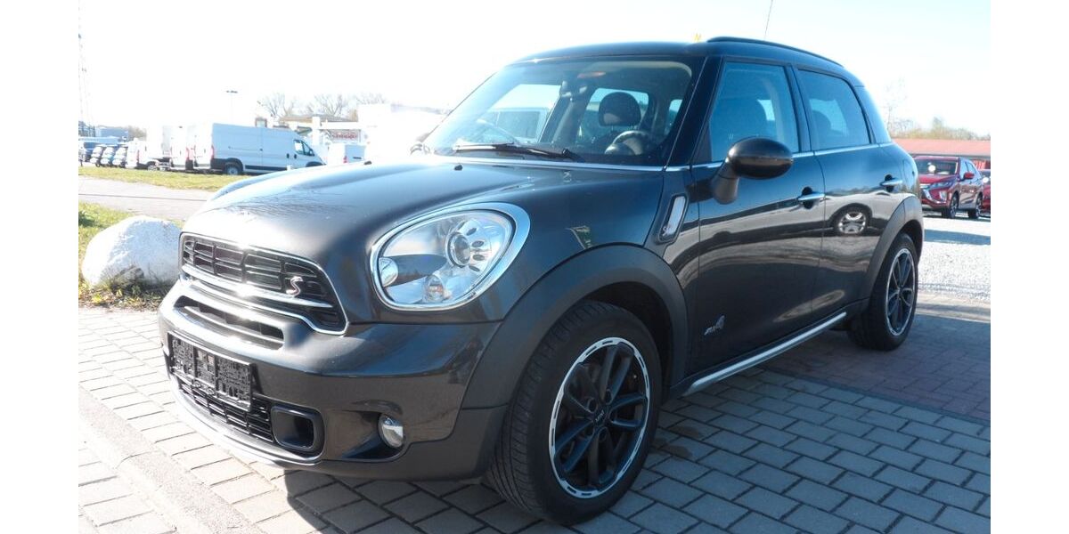 Mini Cooper SD Countryman 140.420 km 9.990 &euro; Greifswald 17489