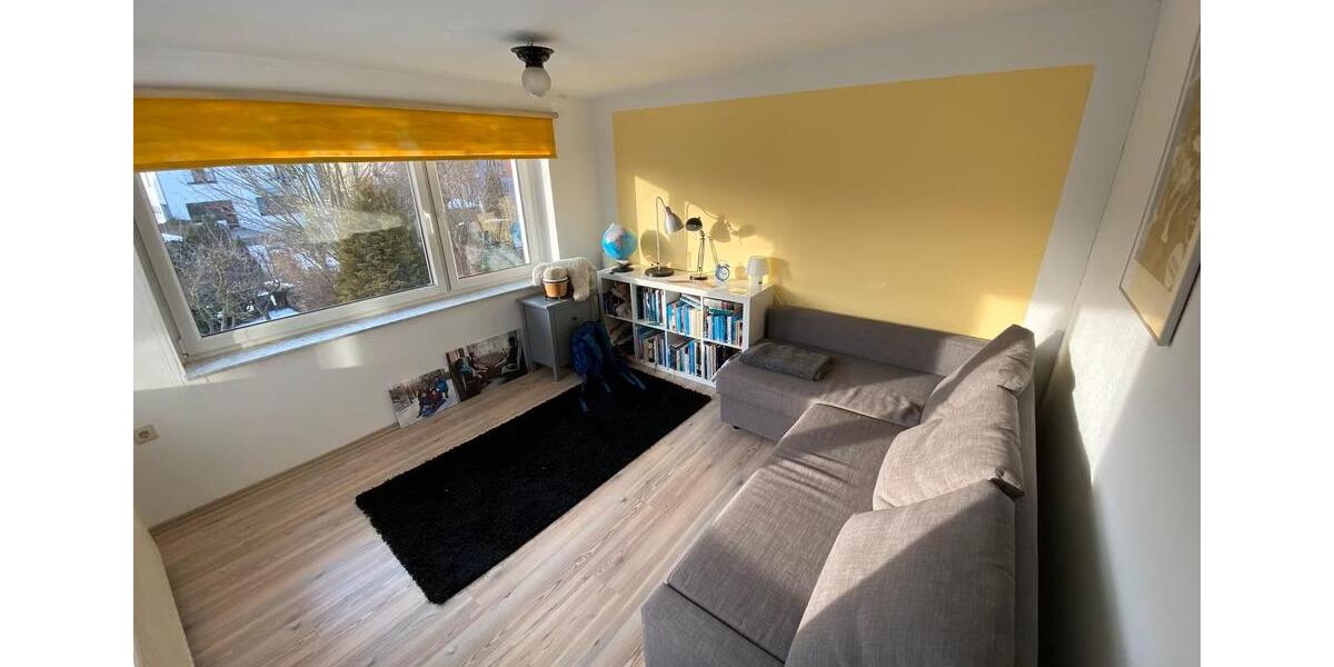 Etagenwohnung Greifswald Eldena - 5 Zimmer, 85 m&sup2;, 490&euro; | Angebot:26611840