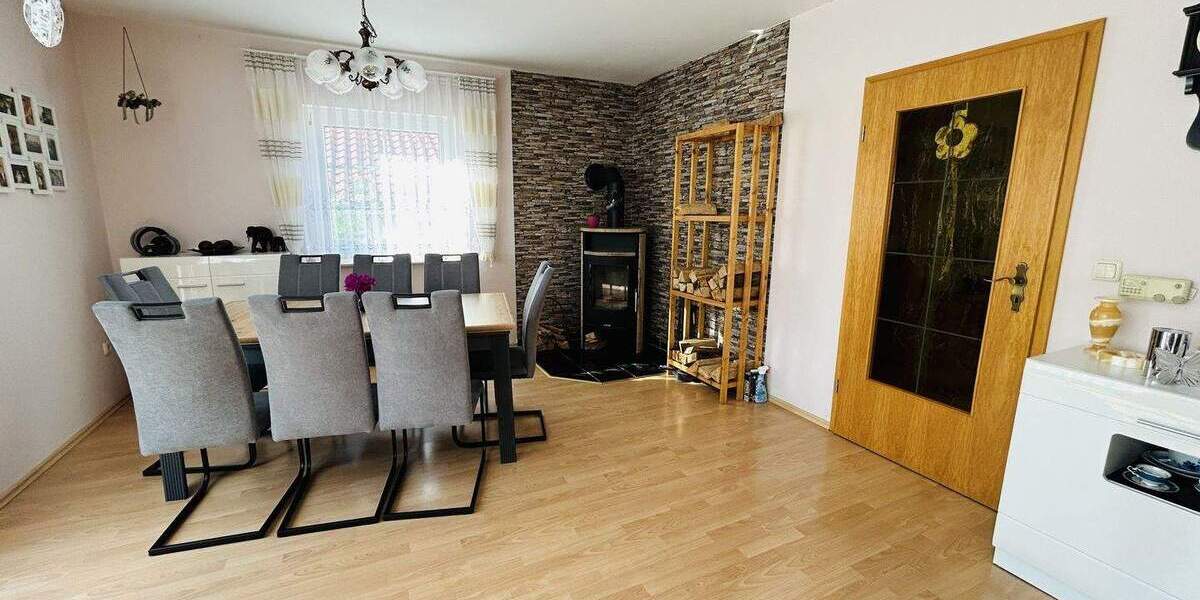 Mehrfamilienhaus, Wohnhaus Grimmen Jessin - 8 Zimmer, 209 m&sup2;, 349.000&euro; | Angebot:25835206