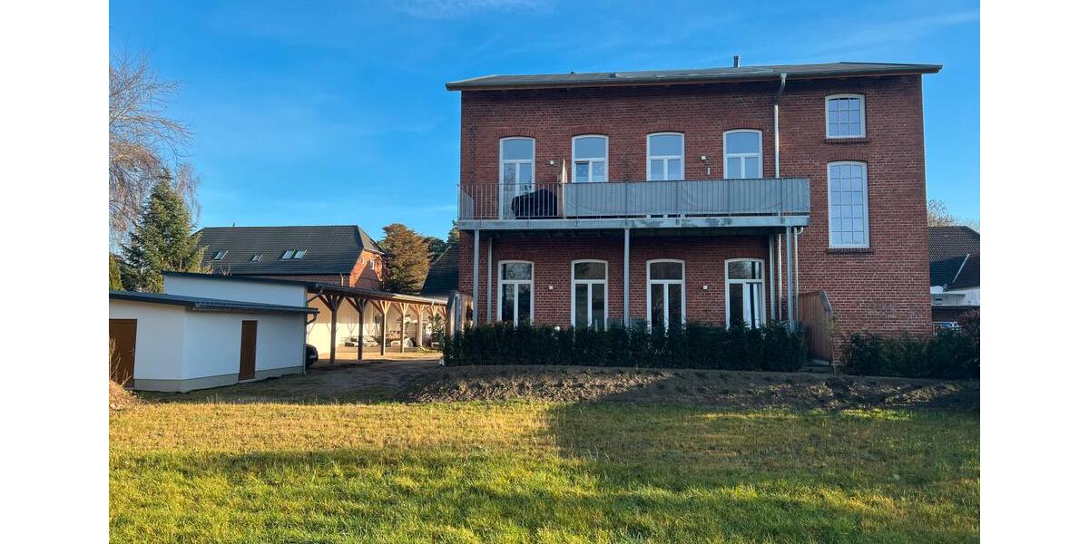 Dachgeschoßwohnung Putbus - 3 Zimmer, 104 m&sup2;, 1.250&euro; | Angebot:23246235