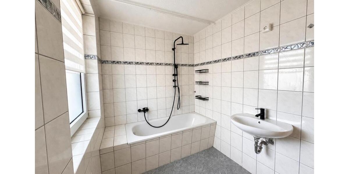 Dachgeschoßwohnung Gützkow - 3 Zimmer, 75 m&sup2;, 980&euro; | Angebot:26441629