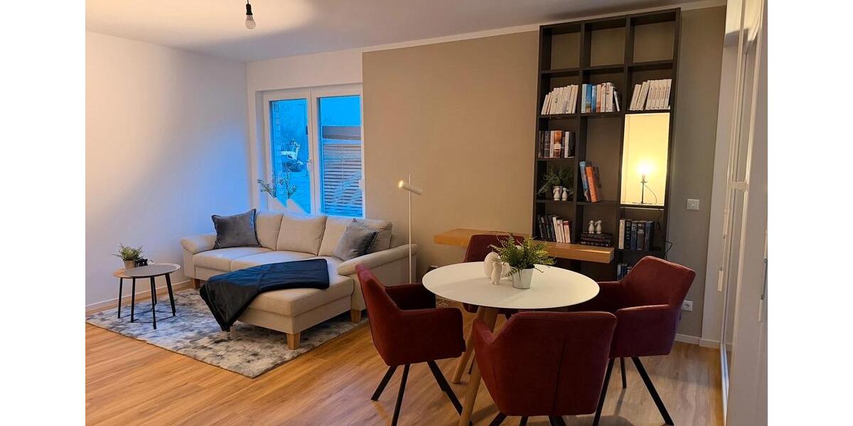 Etagenwohnung Greifswald - 4 Zimmer, 83 m&sup2;, 1.069&euro; | Angebot:26705910