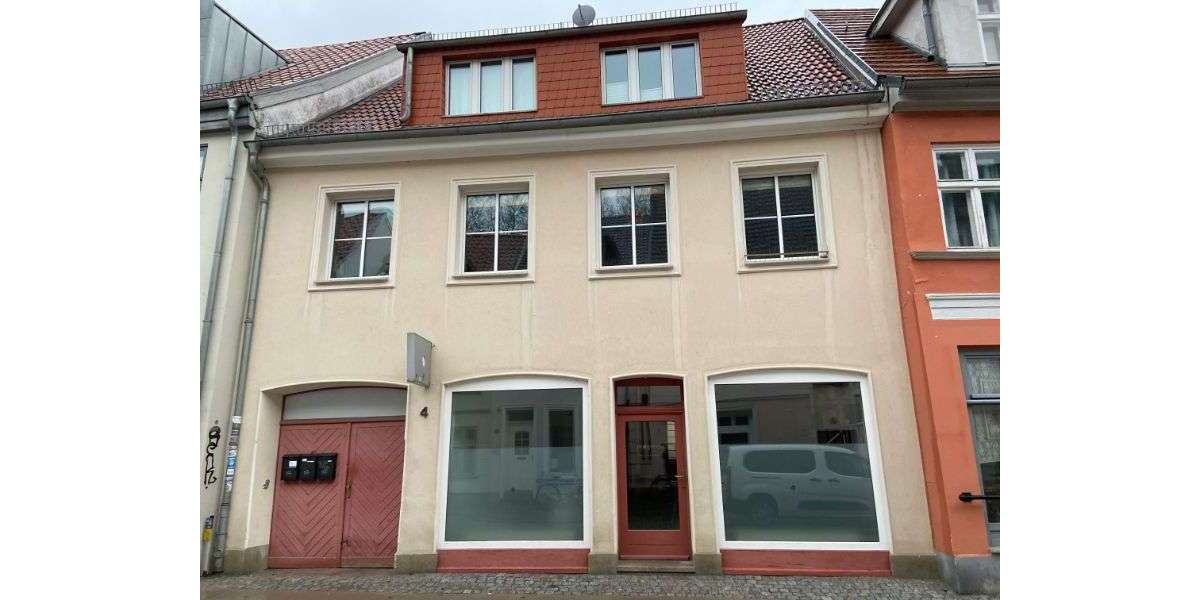 Etagenwohnung Greifswald Innenstadt - 3 Zimmer, 71 m&sup2;, 556&euro; | Angebot:26116858