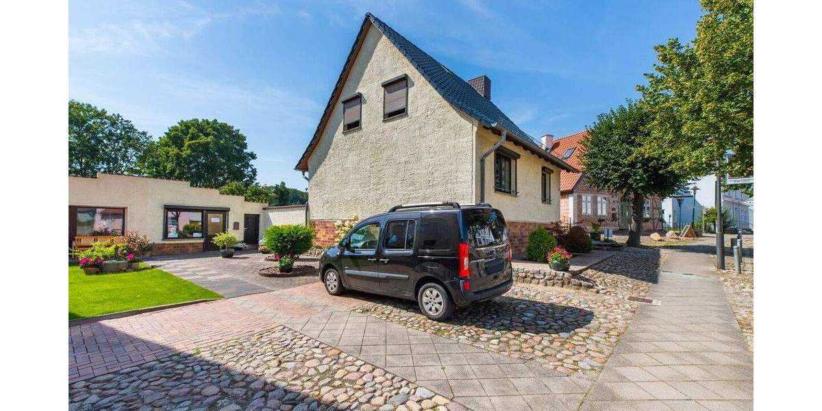 Einfamilienhaus Garz - 4 Zimmer, 96 m&sup2;, 297.000&euro; | Angebot:25775462