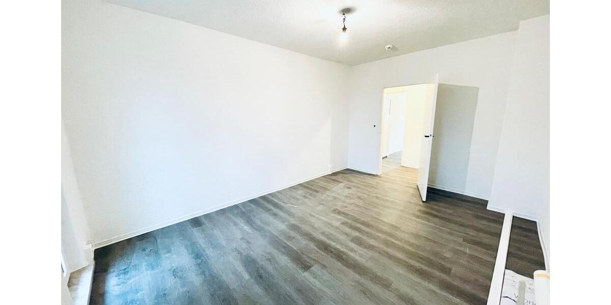 Etagenwohnung Greifswald - 1 Zimmer, 33 m&sup2;, 415&euro; | Angebot:25723468