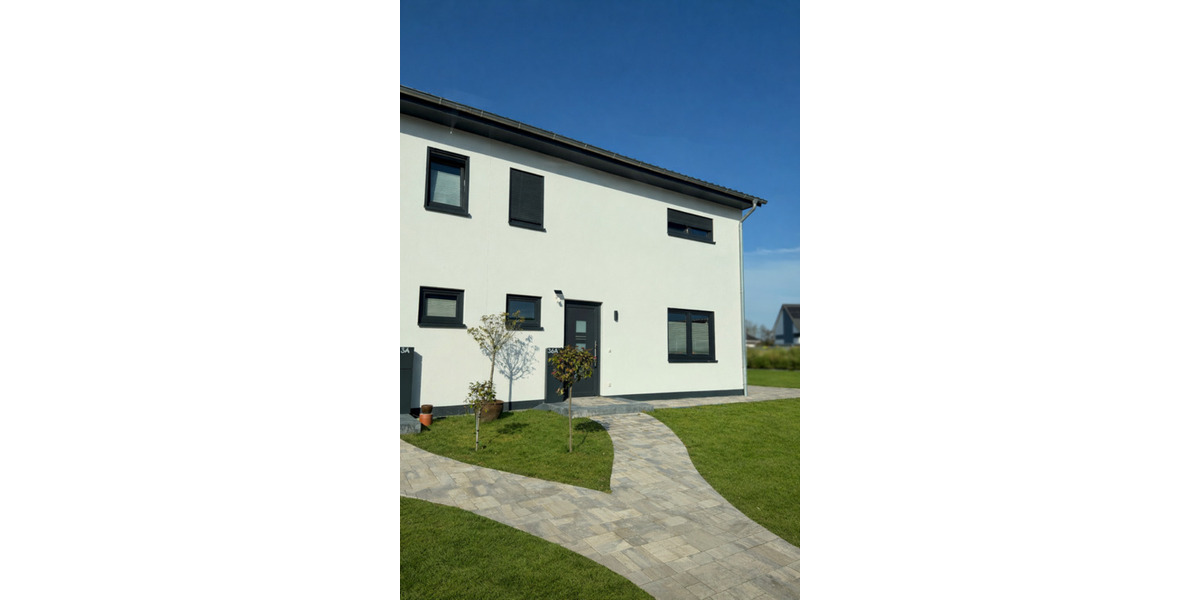 Etagenwohnung Greifswald Groß Schönwalde - 4 Zimmer, 117 m&sup2;, 1.700&euro; | Angebot:25284858