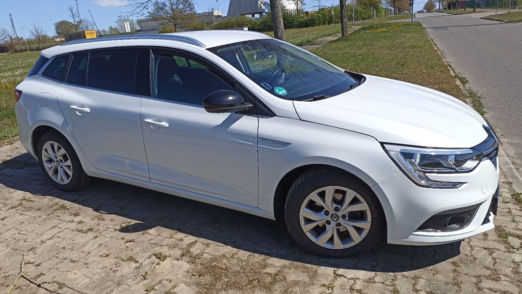 Renault Megane 111.000 km 12.699 &euro; Steinhagen 18442