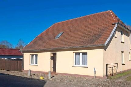 Haus Garz/Rügen Rügen - 10 Zimmer, 120 m&sup2;, 170.000&euro; | Angebot:26168922