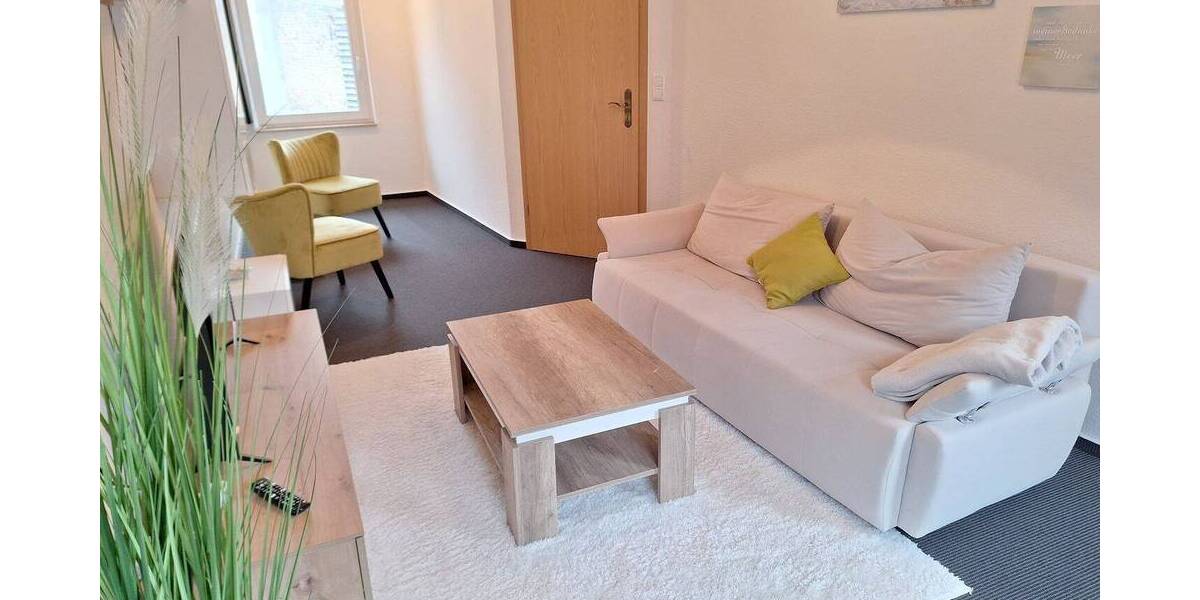 Mehrfamilienhaus, Wohnhaus Gützkow - 2 Zimmer, 68 m&sup2;, 425&euro; | Angebot:26187679