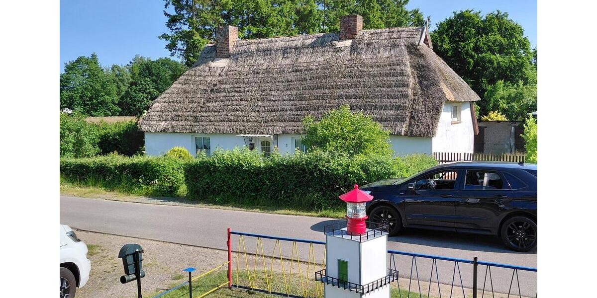 Bauernhaus, Landhaus Wittenhagen - 5 Zimmer, 100 m&sup2;, 140.000&euro; | Angebot:26070730