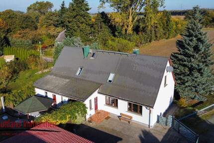 Haus Zarrendorf - 8 Zimmer, 140 m&sup2;, 265.000&euro; | Angebot:25731469