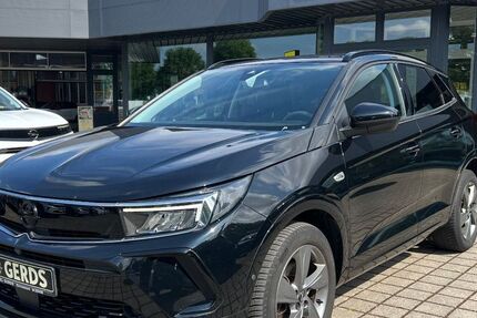 Opel Grandland (X) 122.498 km 16.990 &euro; Grimmen 18507