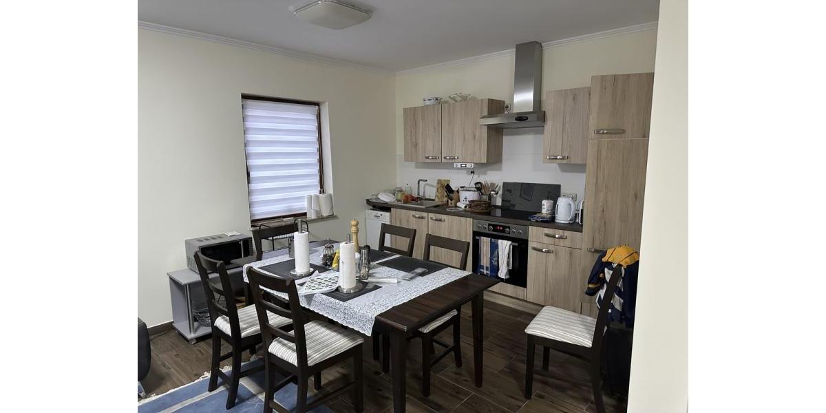 ObjNr:19649 - Freistehendes Zweifamilienhaus mit großem Grundstück und Garage - Zweifamilienhaus Loissin | Angebot:19556212