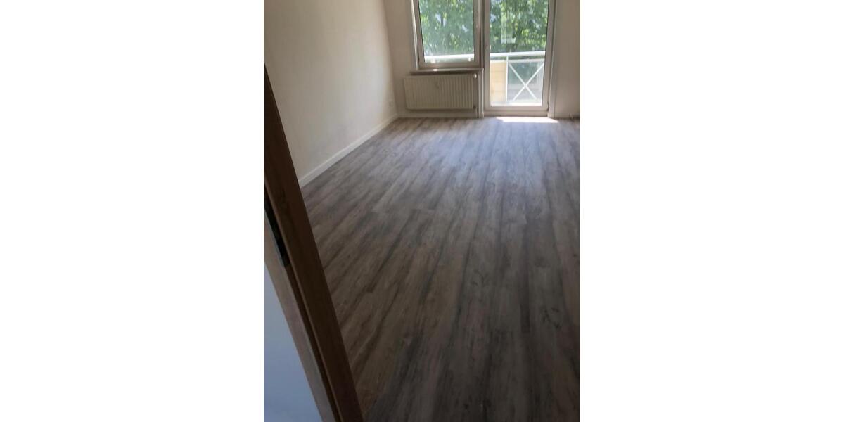 Etagenwohnung Greifswald - 3 Zimmer, 59 m&sup2;, 710&euro; | Angebot:25232690