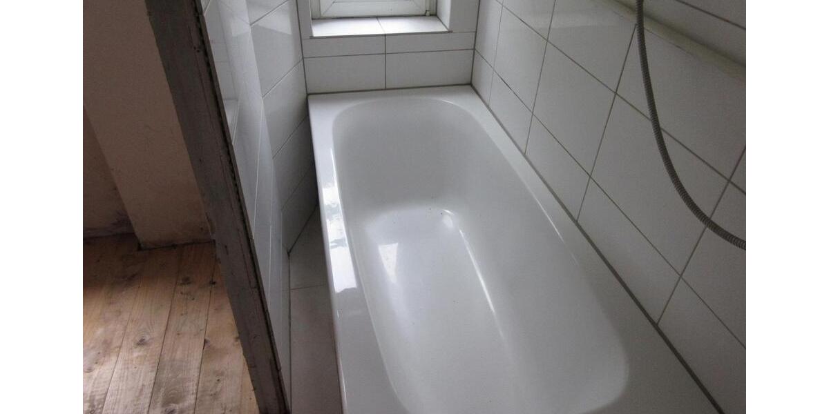 Etagenwohnung Greifswald - 3 Zimmer, 89 m&sup2;, 429&euro; | Angebot:25431913